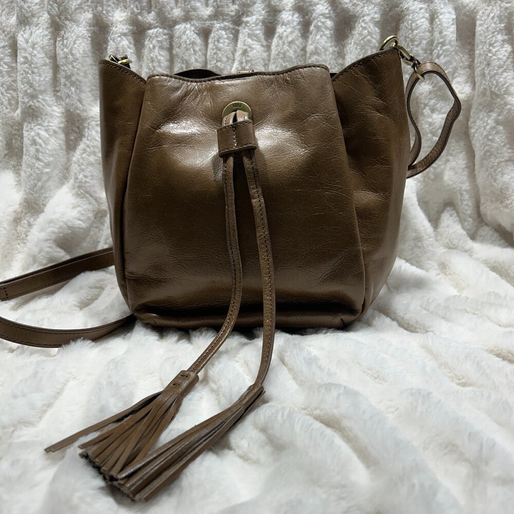 HOBO Prose Convertible Crossbody Vintage Leather Tassel Bucket Bag Brown